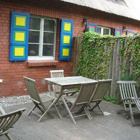 Haus Achtern *